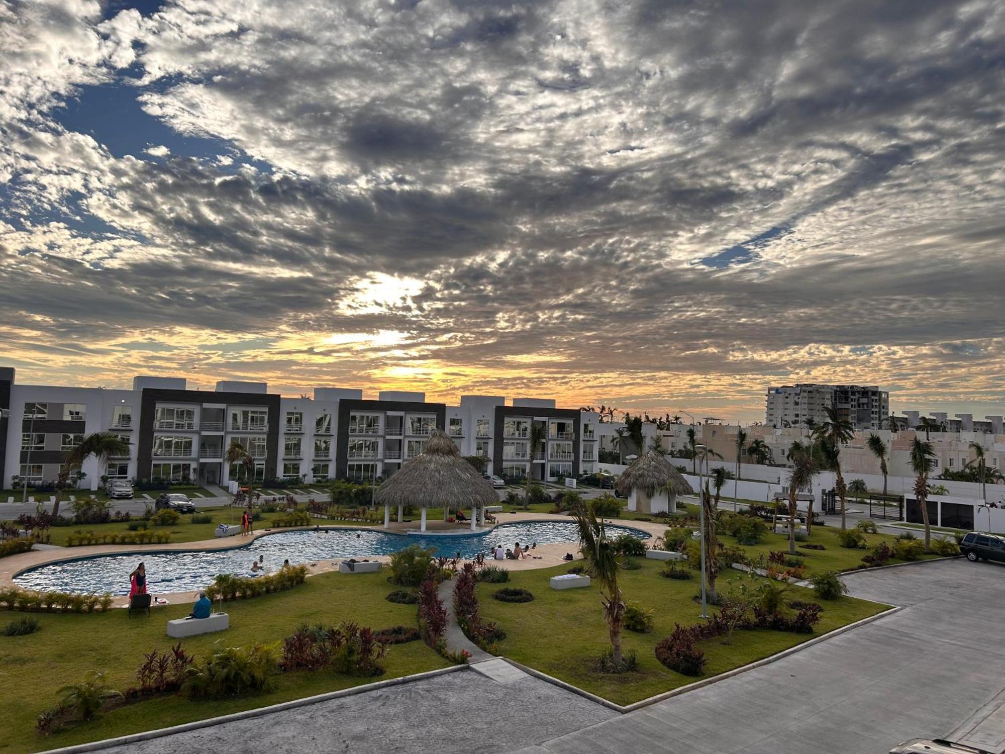 Hermoso Apartamento Con Club De Playa Acapulco Buitenkant foto